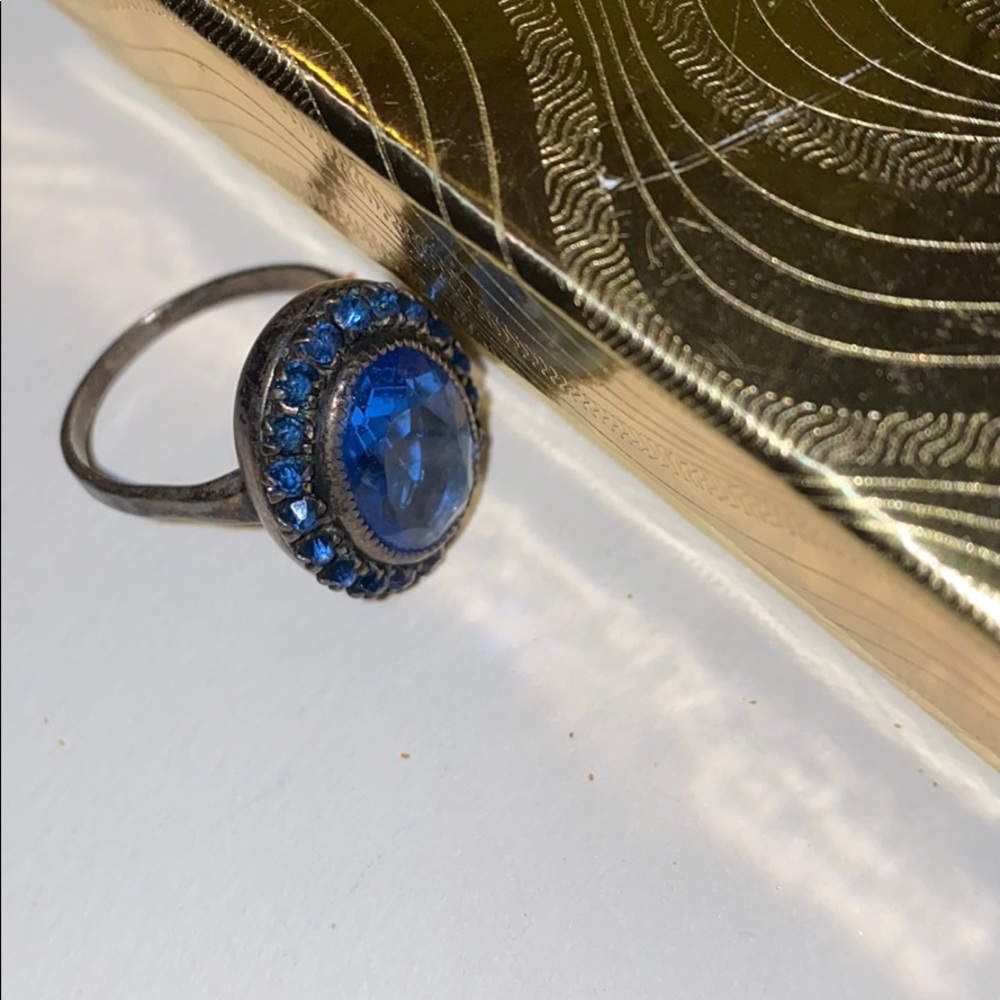 The blue ring